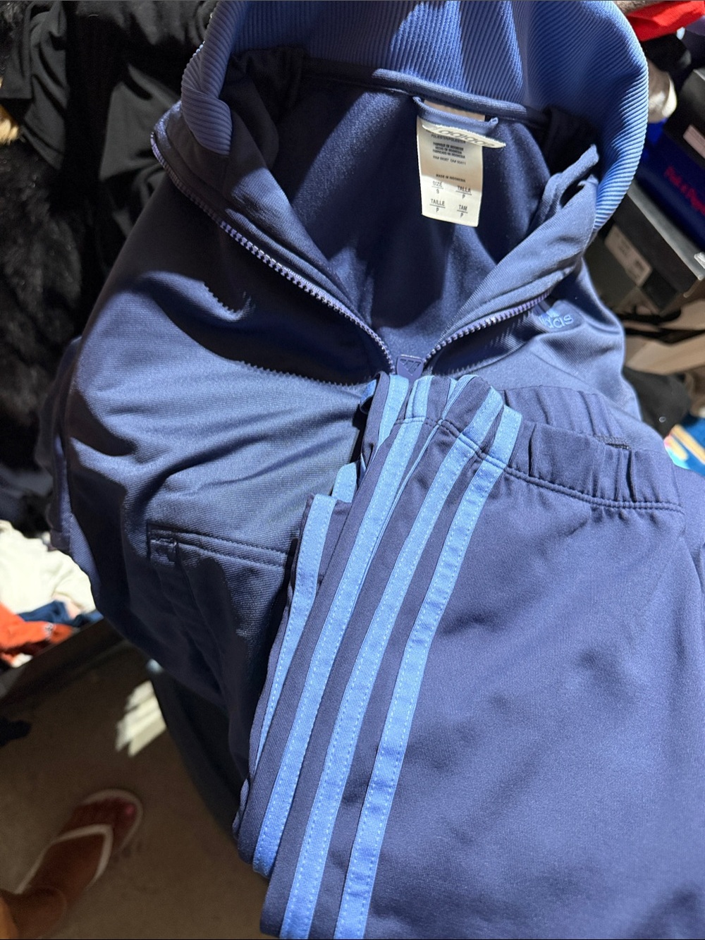 adidas athletic sweatsuit with side stripes